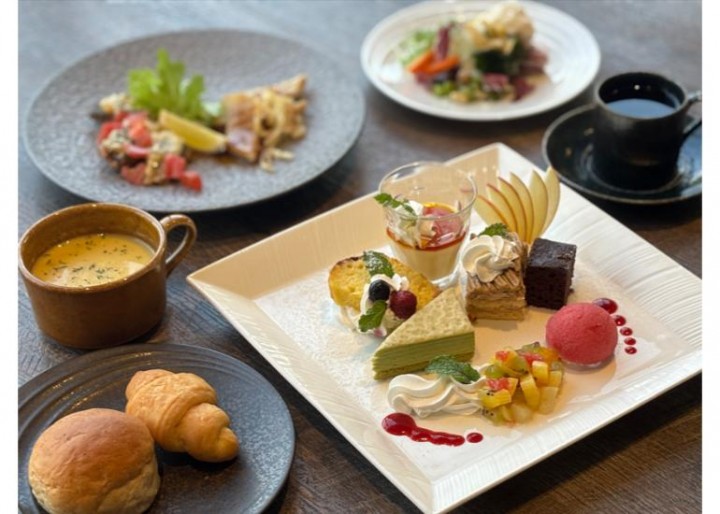 瀬戸内バル LA TERRAZZA（ラ・テラッツァ）